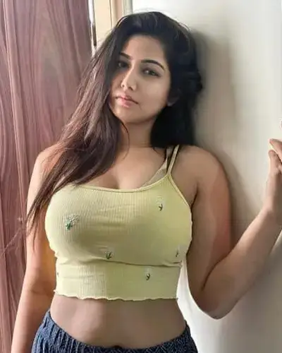 Escorts Deesa